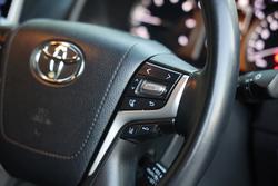 2022 TOYOTA
LANDCRUISER PRADO GXL