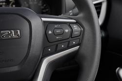 2025 Isuzu MU-X LS-M