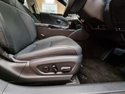 2025 Lexus ES300h Luxury 2.5L Hybrid Auto CVT Sedan