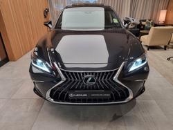 2025 Lexus ES300h Luxury 2.5L Hybrid Auto CVT Sedan