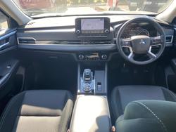 2023 MITSUBISHI OUTLANDER LS 7 SEAT (AWD)