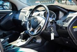 2014 HYUNDAI
iX35 SE (FWD)