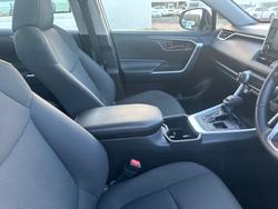 2022 Toyota
RAV4 GX