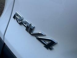 2022 Toyota
RAV4 GX