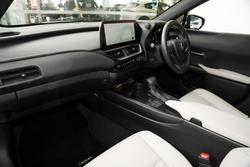 2023 Lexus UX 250h Luxury