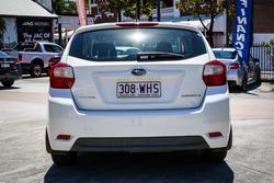 2016 SUBARU IMPREZA 2.0i (AWD)