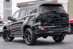 2026 Isuzu MU-X X-TERRAIN