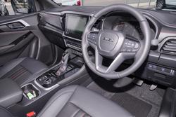 2026 Isuzu MU-X X-TERRAIN