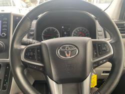 2019 Toyota Hiace Hiace Bus SLWB 2.8L T Diesel Automatic 9633060 001