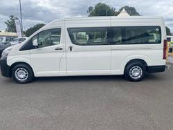 2019 Toyota Hiace Hiace Bus SLWB 2.8L T Diesel Automatic 9633060 001
