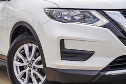 2017 Nissan X-TRAIL ST