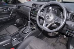 2017 Nissan X-TRAIL ST
