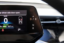2025 Volkswagen ID. Buzz Pro BEV560
