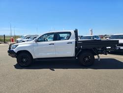 2021 Toyota Hilux SR White
