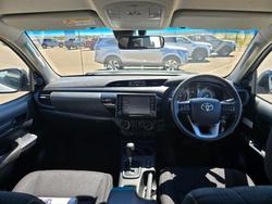 2021 Toyota Hilux SR White