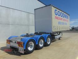 2005 Maxitrans 12 Pallet Curtainsider A Trailer