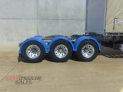 2005 Maxitrans 12 Pallet Curtainsider A Trailer