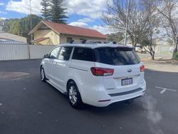 2015 Kia
Carnival