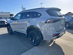 2026 ISUZU MU-X XT