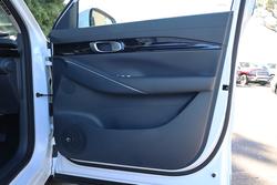 2025 Geely
EX5 Complete