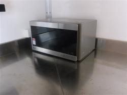 2013 Motorsport 5th Wheel Transporter