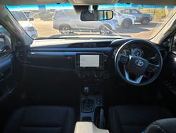 2021 Toyota Hilux SR