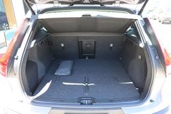 2025 Volvo XC40 Plus B4