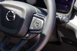 2025 Volvo XC40 Plus B4