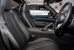 2024 Mazda
Mx-5