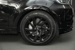 2023 Land Rover
                Discovery P360 R-Dynamic S