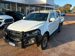 2022 Mazda BT-50 XT TF White
