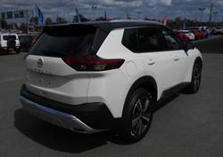 2024 NISSAN X-TRAIL Ti