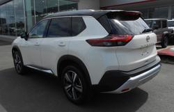2024 NISSAN X-TRAIL Ti