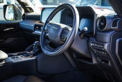 2024 Toyota
PRADO Altitude