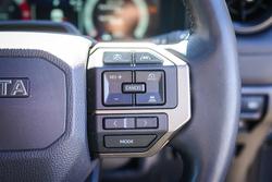 2024 Toyota
PRADO Altitude