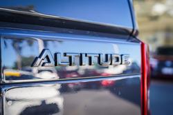 2024 Toyota
PRADO Altitude