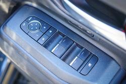 2024 Toyota
PRADO Altitude