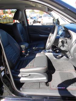 2025 Nissan
Navara PRO-4X