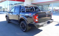 2025 Nissan
Navara PRO-4X