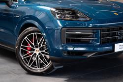 2024 Porsche Cayenne S E-Hybrid