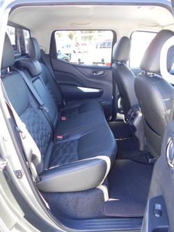 2025 Nissan Navara ST-X