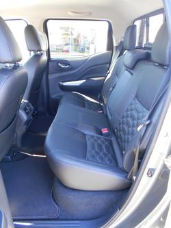 2025 Nissan Navara ST-X