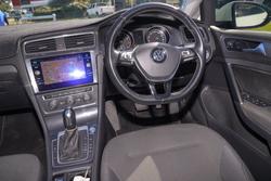 2019 Volkswagen
                Golf 110TSI Comfortline