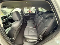 2025 Kia
Sorento Sport+