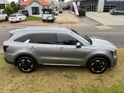 2025 Kia
Sorento Sport+