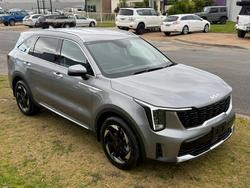 2025 Kia
Sorento Sport+