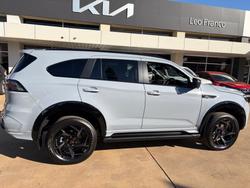 2026 ISUZU MU-X XT