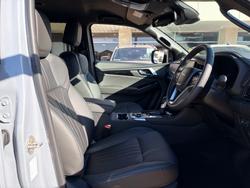 2026 ISUZU MU-X XT