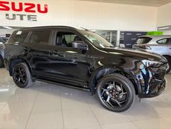 2026 ISUZU MU-X XT