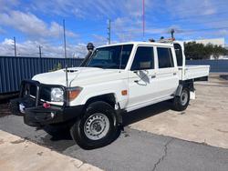 Toyota Landcruiser Military